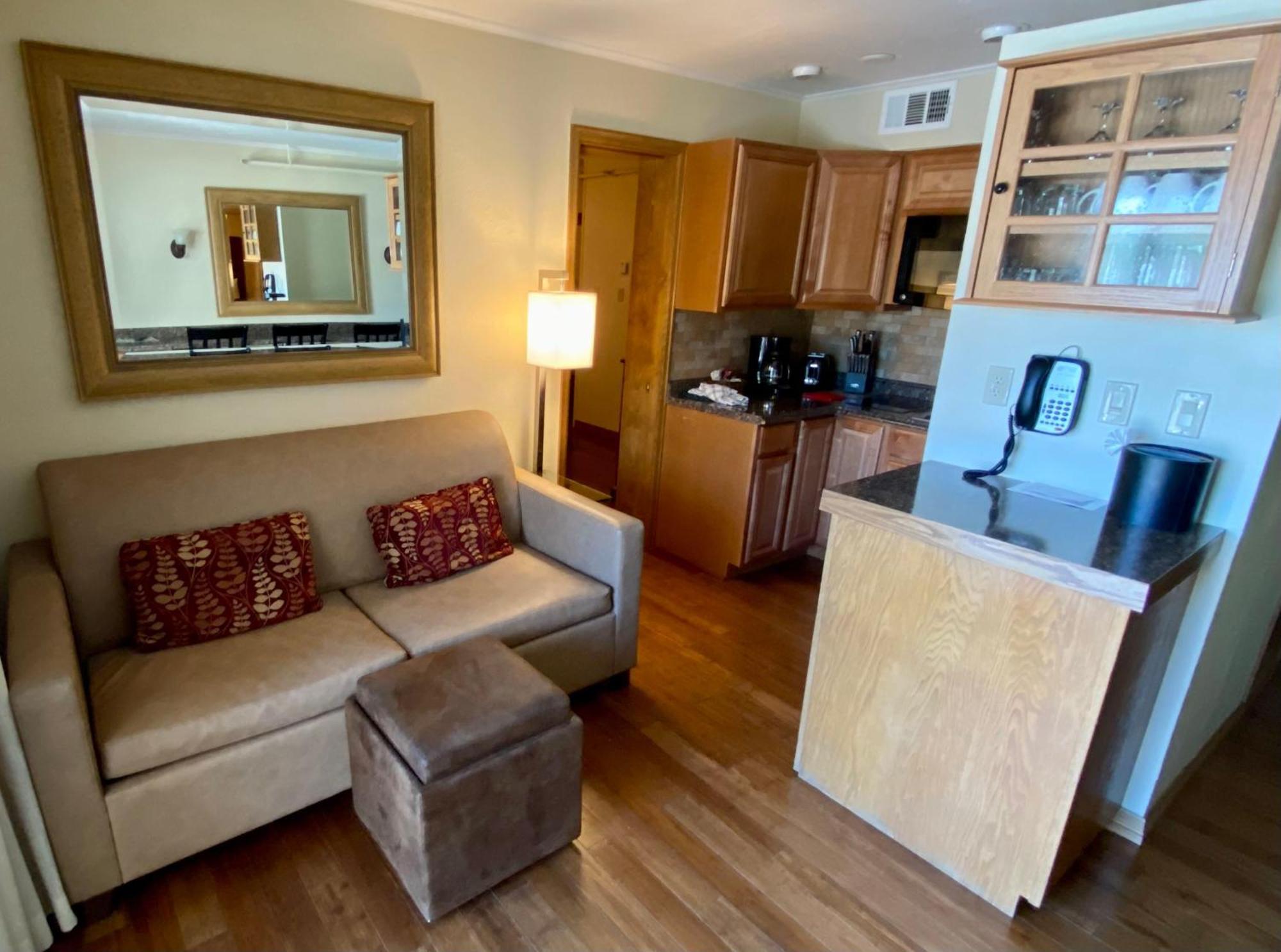 The Christie - Vail Valley/beaver Creek Hotel Avon